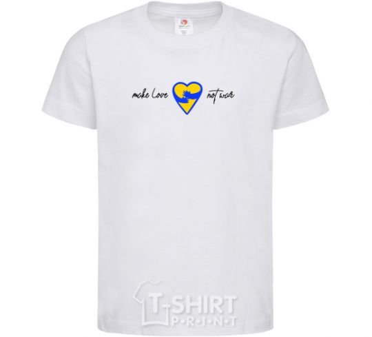 Kids T-shirt Make love not war heart of hugs White фото