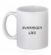 Чашка керамическая Everybody Lies Белый фото