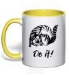 Mug with a colored handle Do it yellow фото