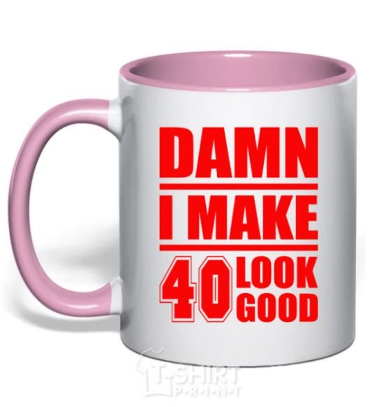 Чашка с цветной ручкой Damn i make 40 look good Нежно розовый фото