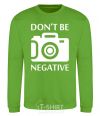 Свитшот Don't be negative Лаймовый фото