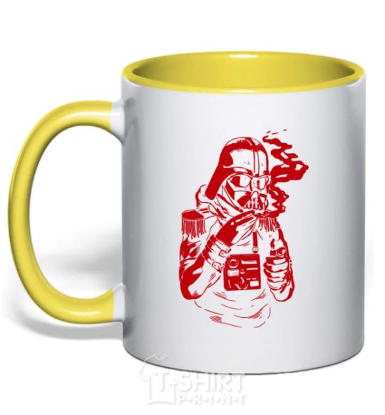 Mug with a colored handle Darth's smoking yellow фото