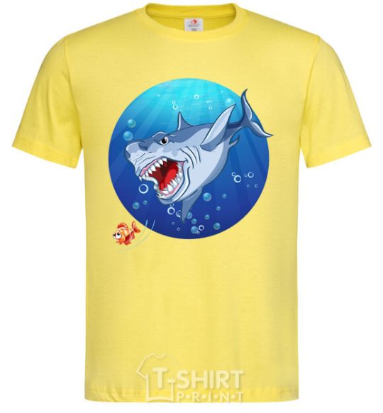 Men's T-Shirt A shark and a fish cornsilk фото